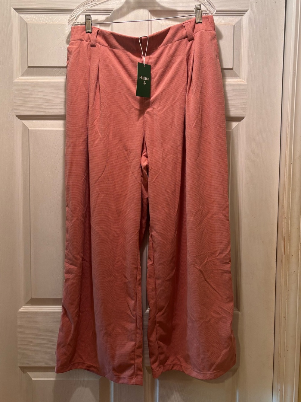 HALARA Dusty Rose Wide-Leg Trousers